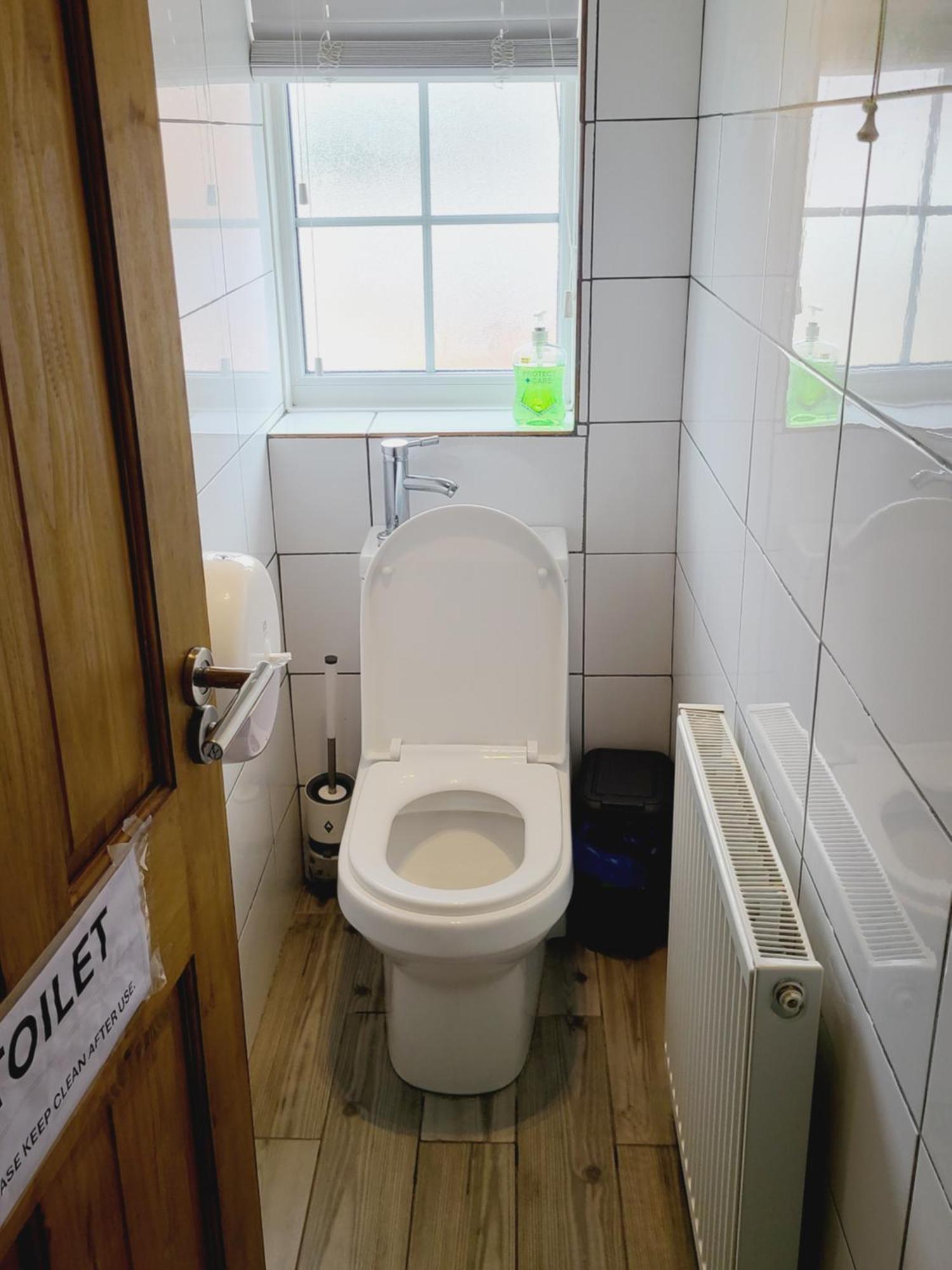 Gatwick Rooms-Travel Service-Airport Parking Ifield Ngoại thất bức ảnh